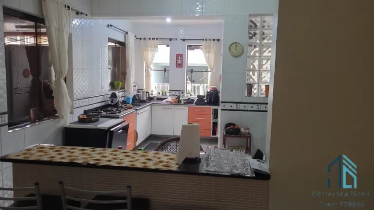 Imagem (PERMUTA) Sobrado em condomínio 03 quartos c/suíte, 03 vagas no Santa Cândida em Curitiba PR