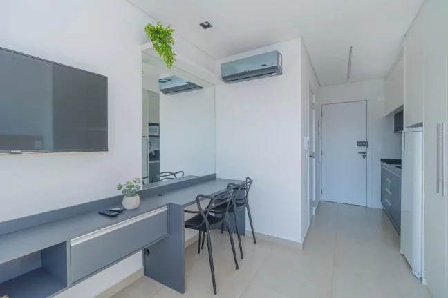 Imagem Apartamento de 1 quarto no bairro Água Verde