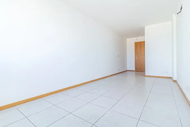 Imagem Sala Comercial para Venda em Rio de Janeiro, Campo Grande, 1 banheiro, 1 vaga