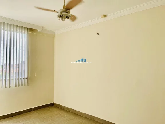 Imagem Apartamento para Locação em Feira de Santana, São João, 3 dormitórios, 2 banheiros, 1 vaga