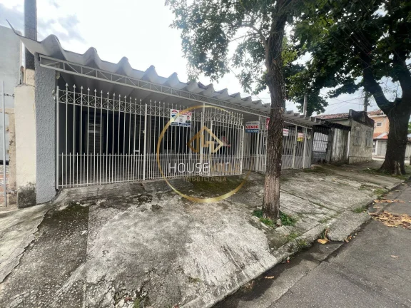 Imagem Casa com edícula, 5 Dormitórios, 250 m2, Jardim Satélite.