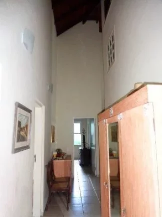 Imagem Casa de luxo à venda em Ubatuba-SP, no bairro Lázaro: 6 quartos, 6 suítes, 2 salas, 1 banheiro, 3 vagas de garagem, 350m².
