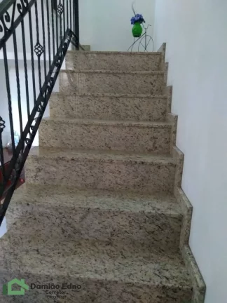 Imagem SOBRADO 4 DORMITÓRIOS SENDO 1 SUITE NA CIDADE LUIZA JUNDIAI