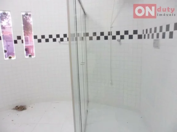 Imagem Sobrado com 5 salas para alugar, 500 m² - Encruzilhada - Santos/SP