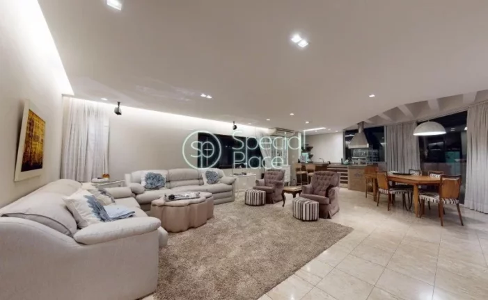 Imagem Linda cobertura duplex com 410m2. No primeiro piso, 2 belas suítes, escritório com banheiro, jardi...