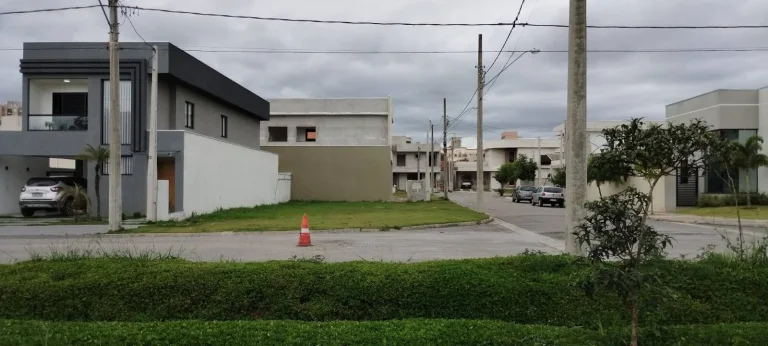 Imagem Terreno 245 metros - Condomínio Bosque dos Manacás