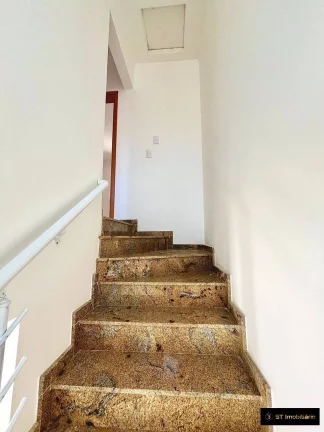 Imagem Casa à venda em Condomínio Village Atibaia/SP - Jd Colonial, por R$450.000!