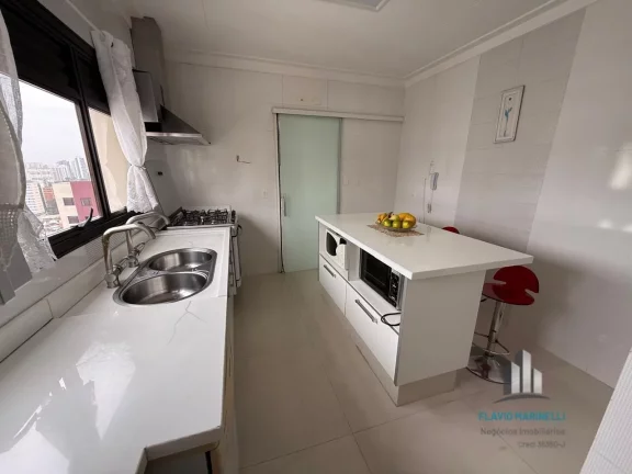 Imagem Apartamento MOBILIADO à Venda com 4 Suítes e 4 Vagas de Garagem