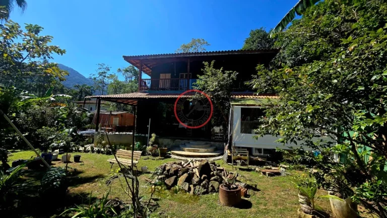 Imagem CASA 5 QUARTOS SENDO 3 SUITES 2 COZINHAS QUINTAL 8 VAGAS 900MTS ESCRITURA DEFINITIVA UM SITIO COM VARIAS FRUTIFERAS