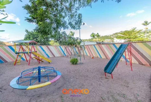 Imagem Apartamento mobiliado com 2 dormitórios e vaga de garagem para locação em Blumenau