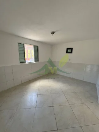Imagem Chácara com Excelente Localização - Divisa entre Mairiporã e Atibaia