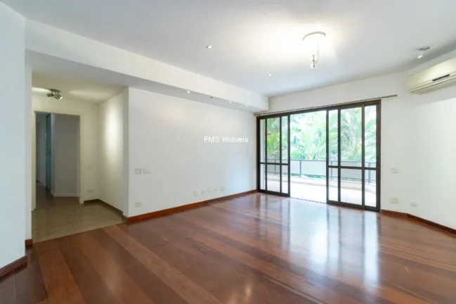 Imagem Apartamento com 3 suítes no Itaim Bibi