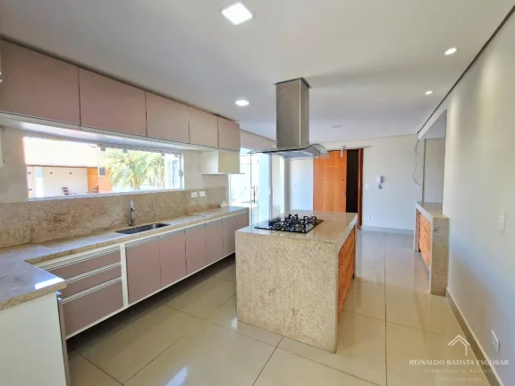 Imagem Oportunidade - Casa térrea com piscina à venda no Novos Estados