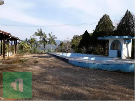 Imagem Chácara com 2 quartos, 27500m2, à venda