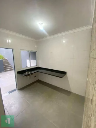 Imagem Sobrado à venda em Diadema, Taboão, com 2 quartos, 130m2