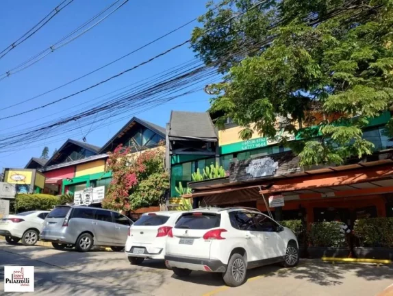Imagem Centro comercial ao Lado da Rodovia Raposo Tavares em Cotia SP
