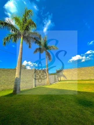 Imagem Venda de chácara no Balneário Riviera, Americana. 2 dormitórios, sala ampla , cozinha, lavanderia, banheiro, vaga de garagem, quadra, playground, pis