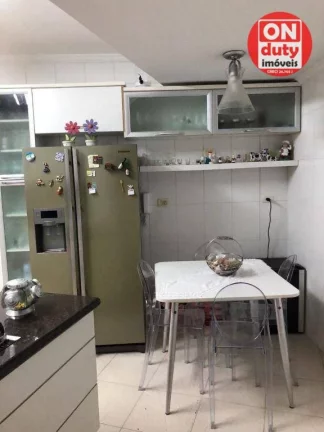 Imagem Apartamento com 4 dormitórios à venda, 200 m² por R$ 1.350.000,00 - Gonzaga - Santos/SP