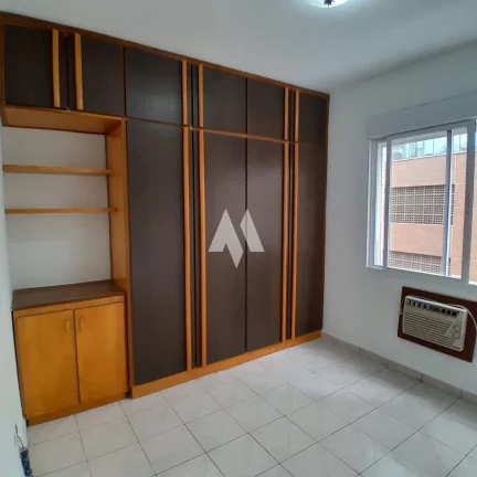 Imagem Apartamento quadra da praia - Bairro Pompéia -02 Quartos - 02 Banheiros