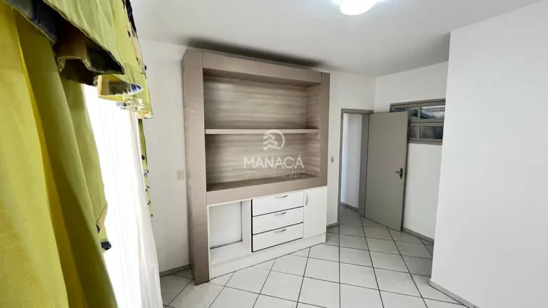 Imagem ️ Amplo apartamento, 3 quartos (1 suíte) 80 metros da praia do tabuleiro! área central