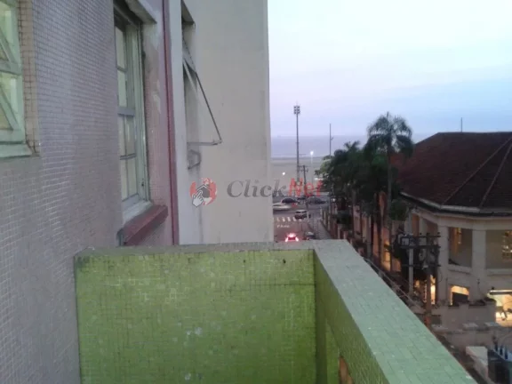 Imagem Apto á 300m2 da praia 2 dormitórios ,varanda ,sem vaga, bairro Gonzaga em Santos