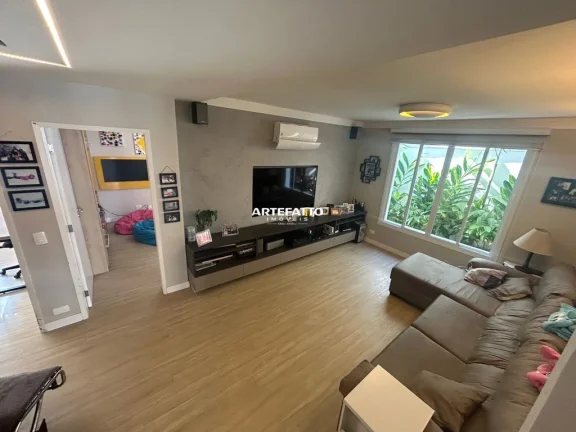 Imagem Casa incrível na Rua Laplace com 4 suítes, lazer completo e energia solar