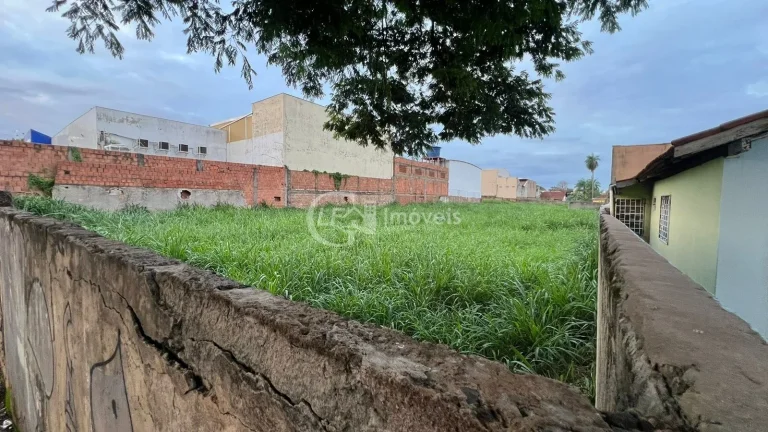 Imagem Terreno Comercial de 3.120m² na Vila Rica, Campo Grande-MS: Oportunidade Única de Investimento!