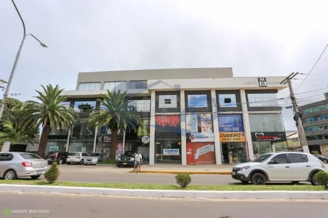 Imagem Sala comercial á venda com 79m² no centro de Torres/RS