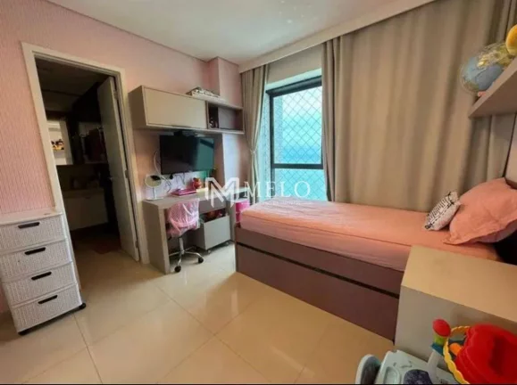Imagem Av. Boa Viagem, 4qts., 4 suítes,4 vagas cobertas com 235m²...