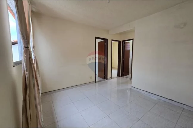 Imagem Apartamento á venda com 2 quartos e com 42m² em Paciência - Rio de Janeiro