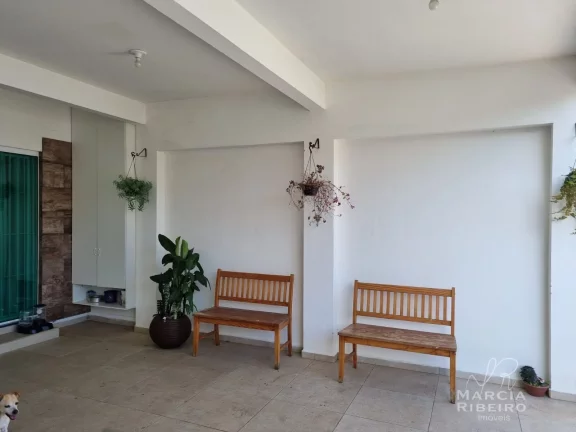 Imagem Casa Geminada no bairro Ingleses do Rio Vermelho com 3 dormitórios