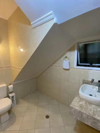 Imagem Sobrado com 3 dormitórios à venda, 159 m² por R$ 900.000 - Vila Scarpelli - Santo André/SP
