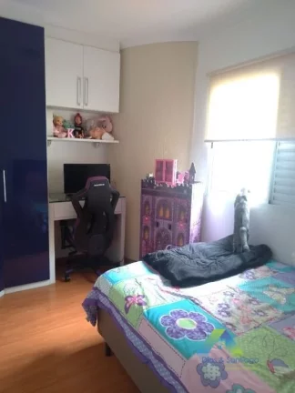 Imagem Casa de condomínio à venda com 180m², 3 quartos e 2 vagas