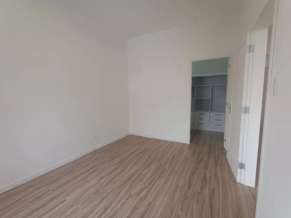 Imagem Apartamento Reformado Liberdade - 71M², 2 Dorms, Closet.