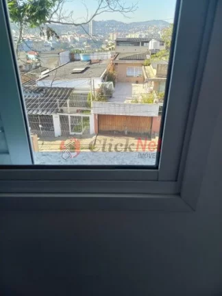 Imagem Ótima Cobertura em Prédio Sem Condomínio à Venda no bairro Vila Vitória em Santo André