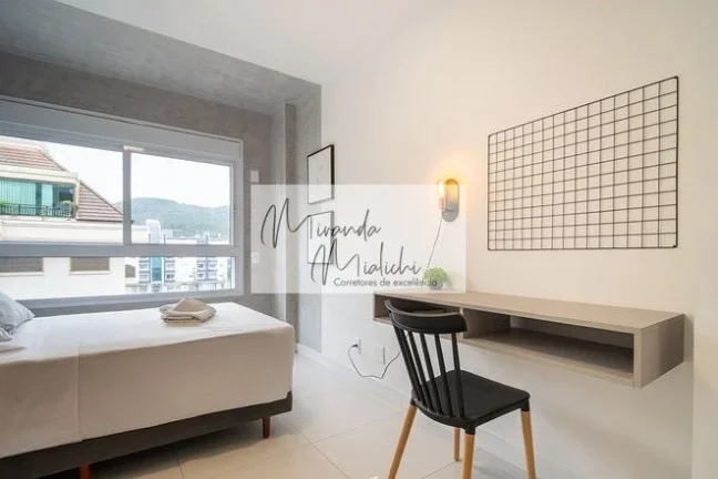 Imagem Apartamento Padrão proximo a praia - Jurerê