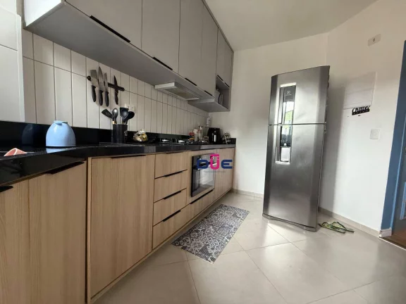 Imagem Apartamento com 2 dormitórios à venda, 60 m² por R$ 265.000,00 - Saboó - Santos/SP