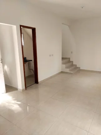 Imagem Sobrado com 2 dormitórios à venda, 53 m² por R$ 290.000,00 - Chácaras Araújo I - São José dos Campos/SP