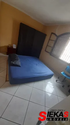 Imagem Imperdível: Casa à venda na zona Leste de São Paulo, com 3 quartos, 1 suíte e 6 vagas de garagem!