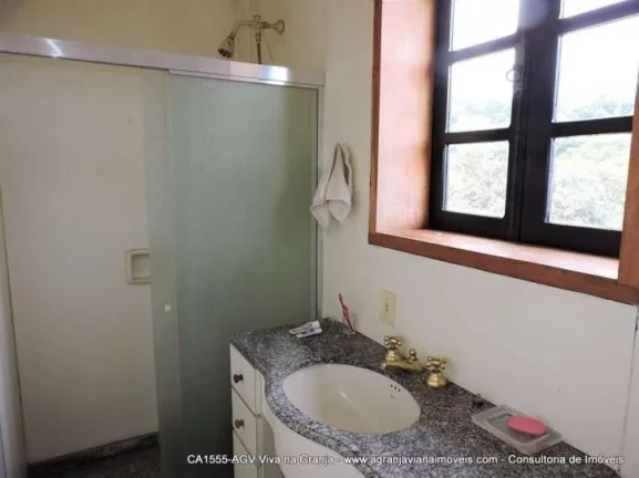 Imagem Cond Forest Hills - Casa Colonial, 4 sts e piscina! Ao lado do clube! GV