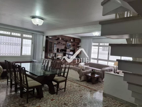 Imagem Sobrado com 4 dormitórios à venda por R$ 4.240.000,00 - Ponta da Praia - Santos/SP