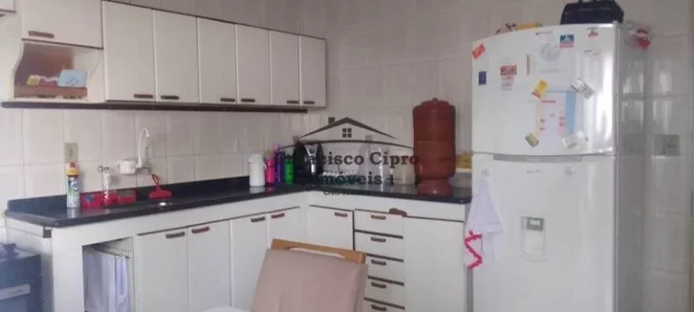 Imagem Casa à venda no bairro Beira Rio - Guaratinguetá/SP