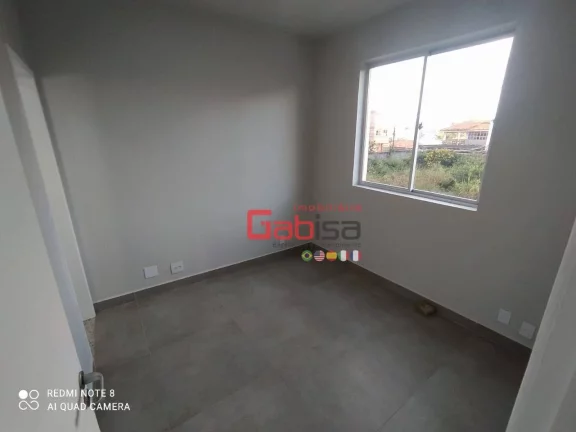 Imagem Apartamento com 2 dormitórios à venda, 86 m² por R$ 460.000,00 - Braga - Cabo Frio/RJ