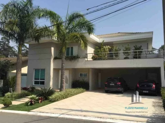 Belíssima Casa no Aphaville 3 de 450m² com 4 Suítes e 6 Vagas