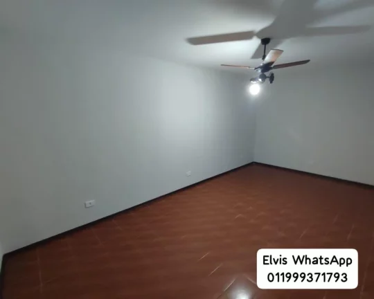 Imagem Lindo sobrado próximo a comércios