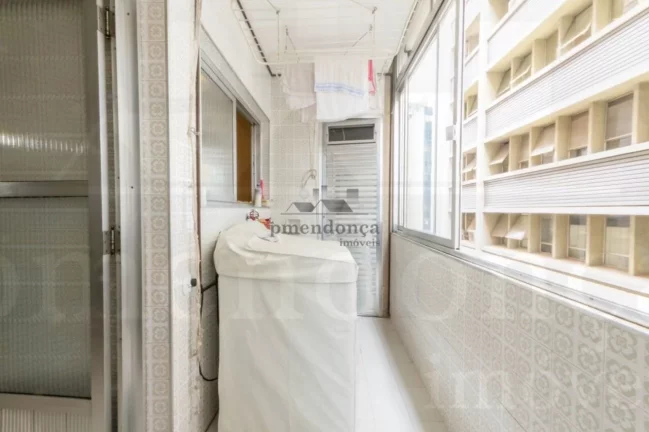 Imagem Apartamento à venda na Av Angélica com 144m2