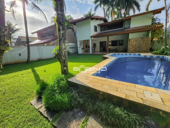 Imagem Belíssima Casa à venda, com 5 Dormitórios 2 Suítes 280m² de área útil, na Riviera de São Lourenço - Bertioga SP