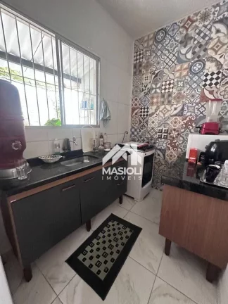 Imagem Casa duplex ampla e arejada com 2 kitnetes em Vila Garrido