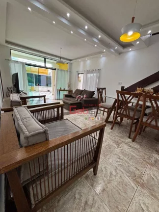 Imagem Casa com 6 dormitórios à venda, 430 m² por R$ 980.000,00 - Foguete - Cabo Frio/RJ