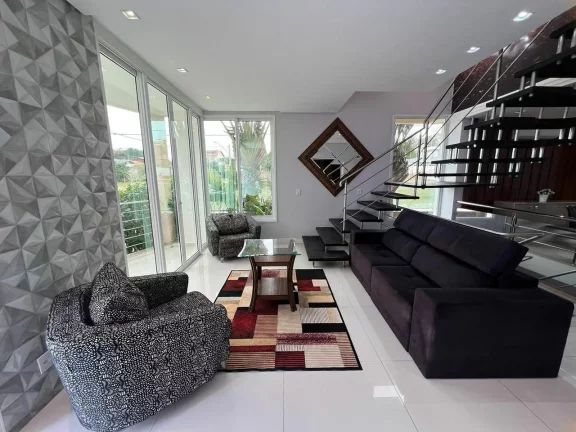 Imagem Casa 3 dormitórios(3 S), 514m2, 04 vagas - Alto dos Ingleses - Florianópolis/SC